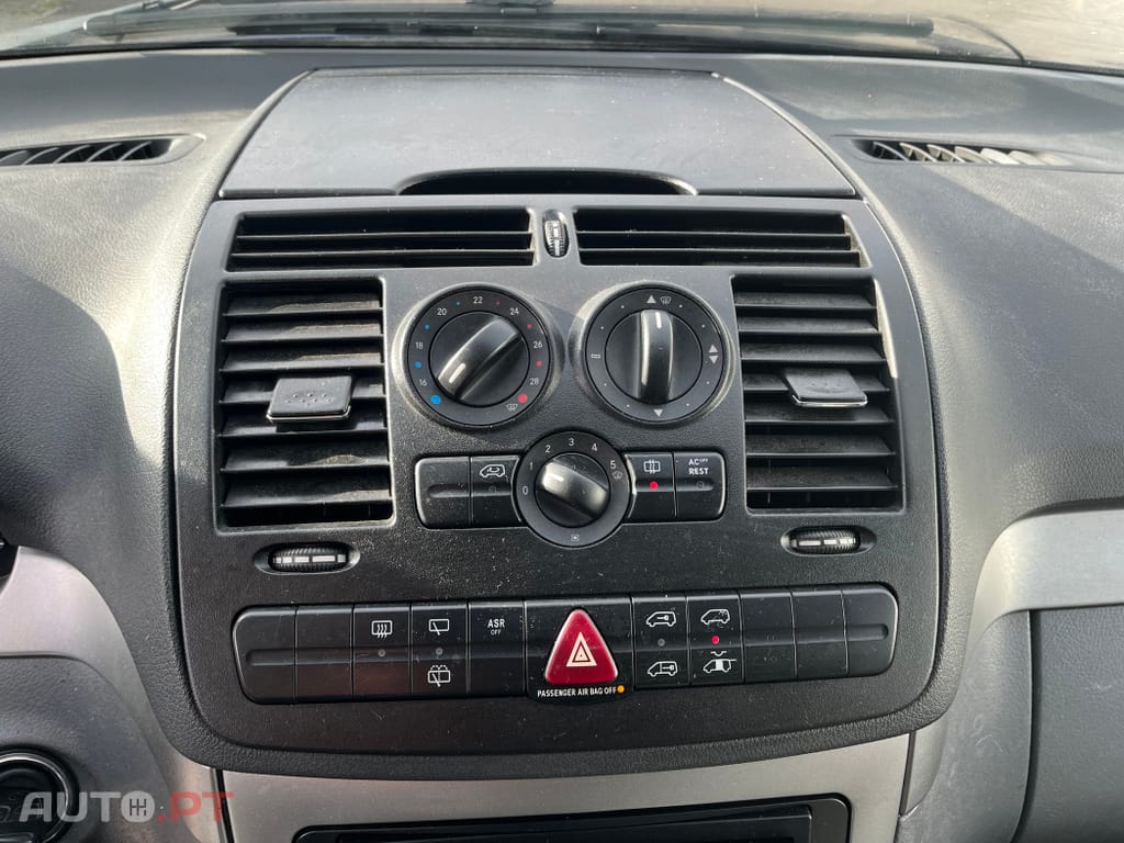 Mercedes-Benz Viano Outro