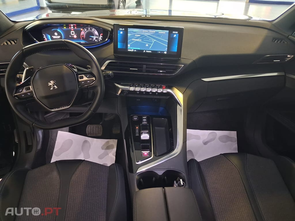 Peugeot 3008 1.6 Hybrid Allure Pack e-EAT8