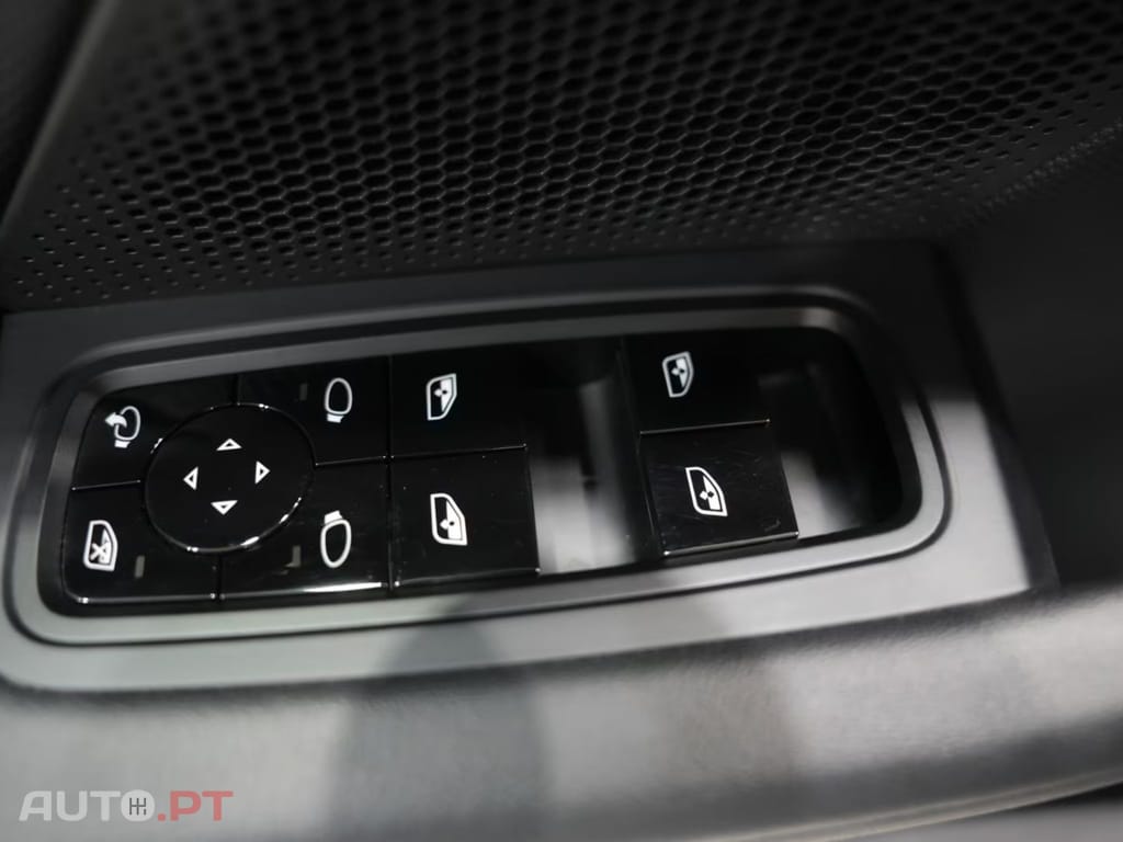 Porsche Taycan I.V.A DEDUTIVEL