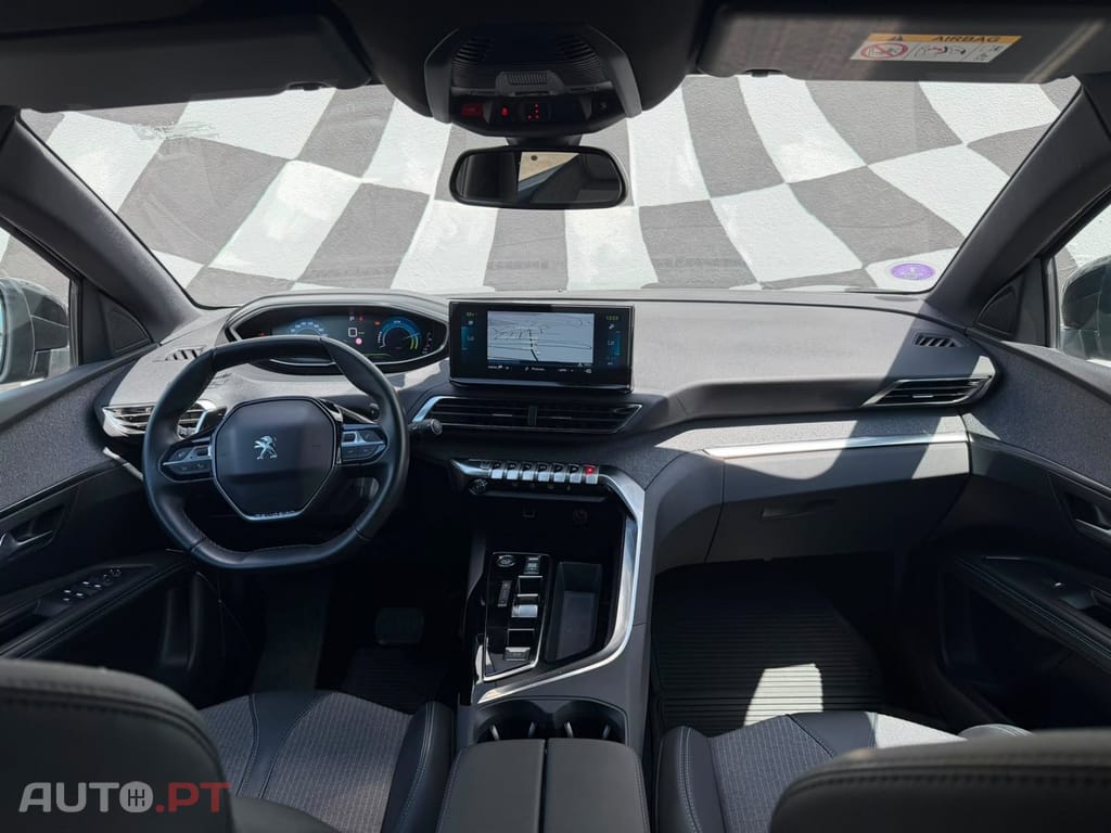 Peugeot 3008 1.6 Hybrid Allure Pack e-EAT8