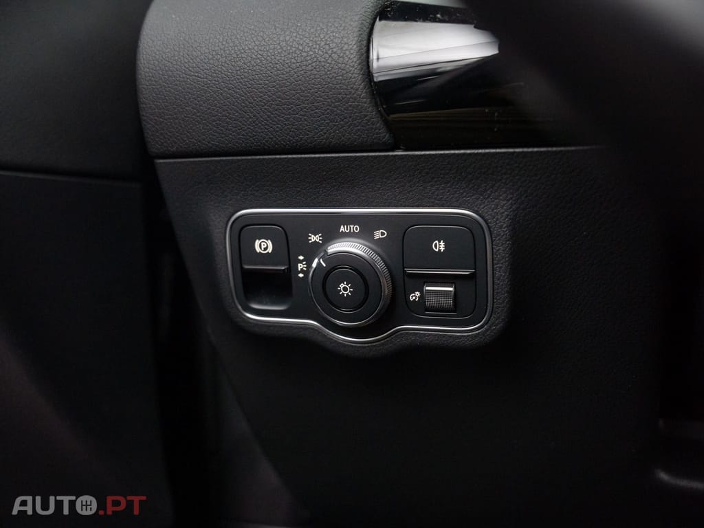Mercedes-Benz B 250 e Style Plus