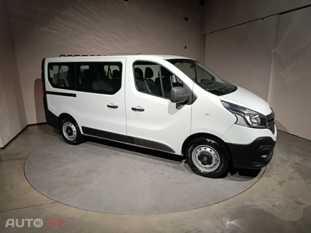 Renault Trafic 1.6 dCi Combi (9 Lug )