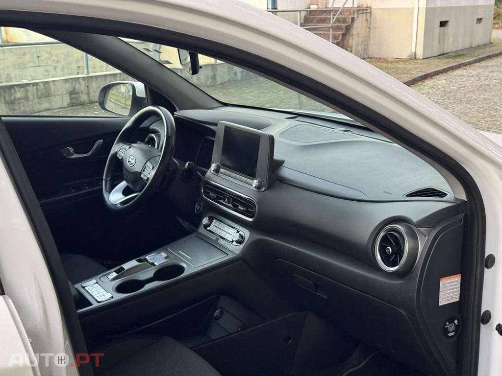 Hyundai Kauai EV PREMIUM 39kWh