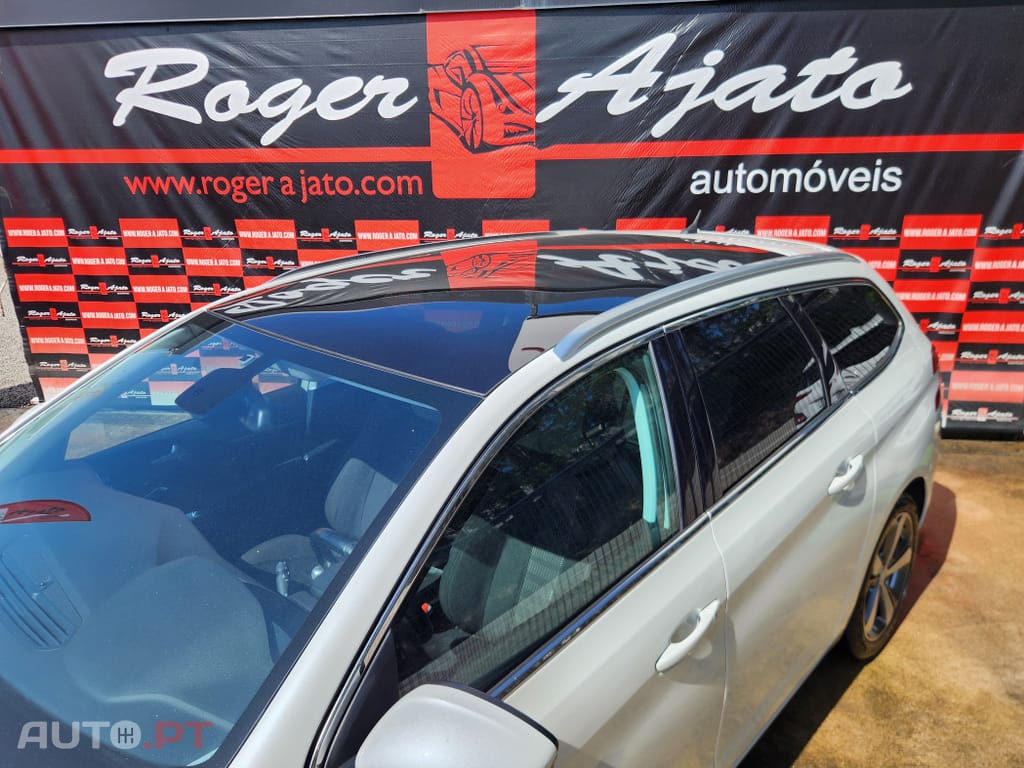 Peugeot 308 1.6 BlueHDi Style J17