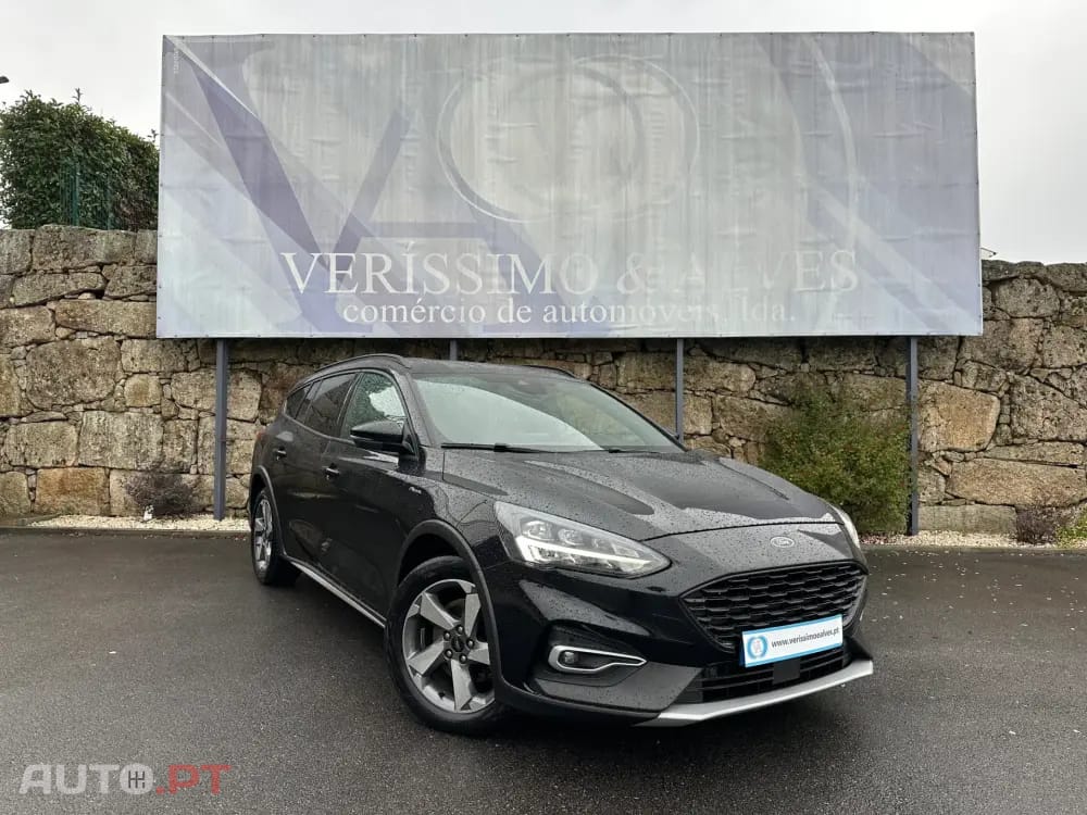 Ford Focus SW 1.0 EcoBoost Active Aut. — fotografia 6