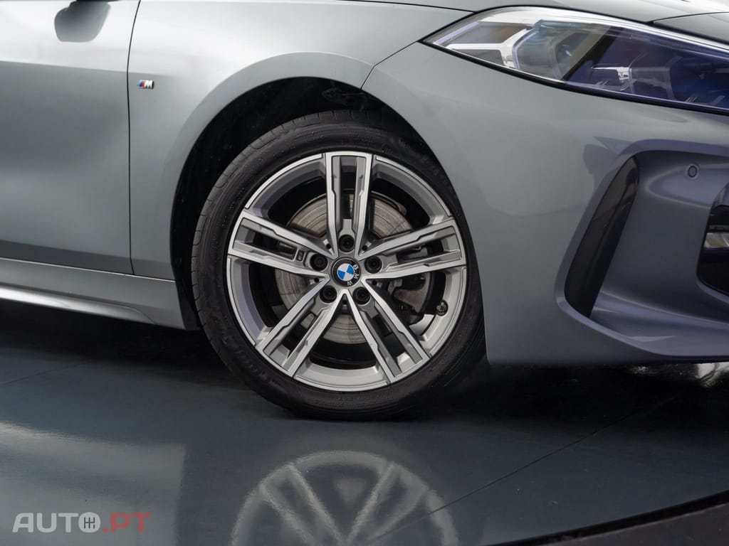 BMW 116 d Pack Desportivo M