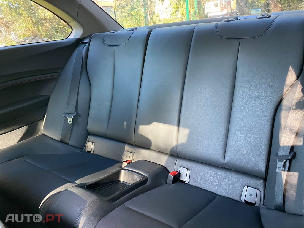 BMW 218 d Line Sport Auto