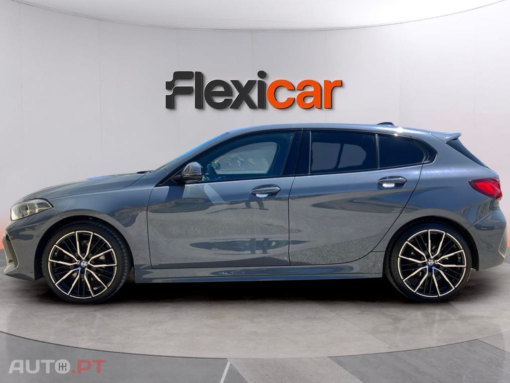 BMW 118 i Pack Desportivo M Auto