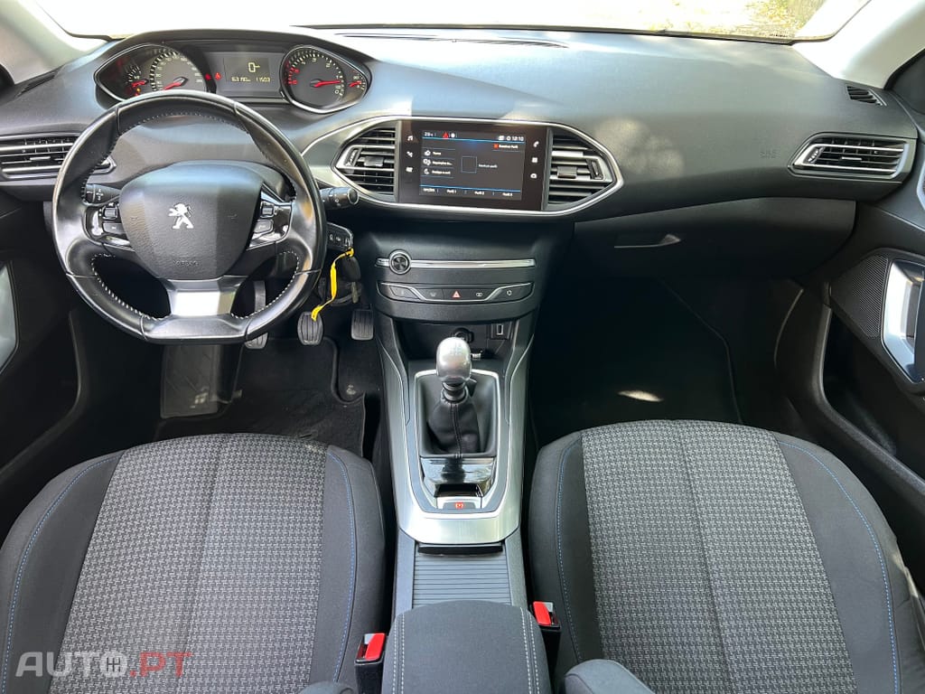 Peugeot 308 1.5 BlueHDi Style