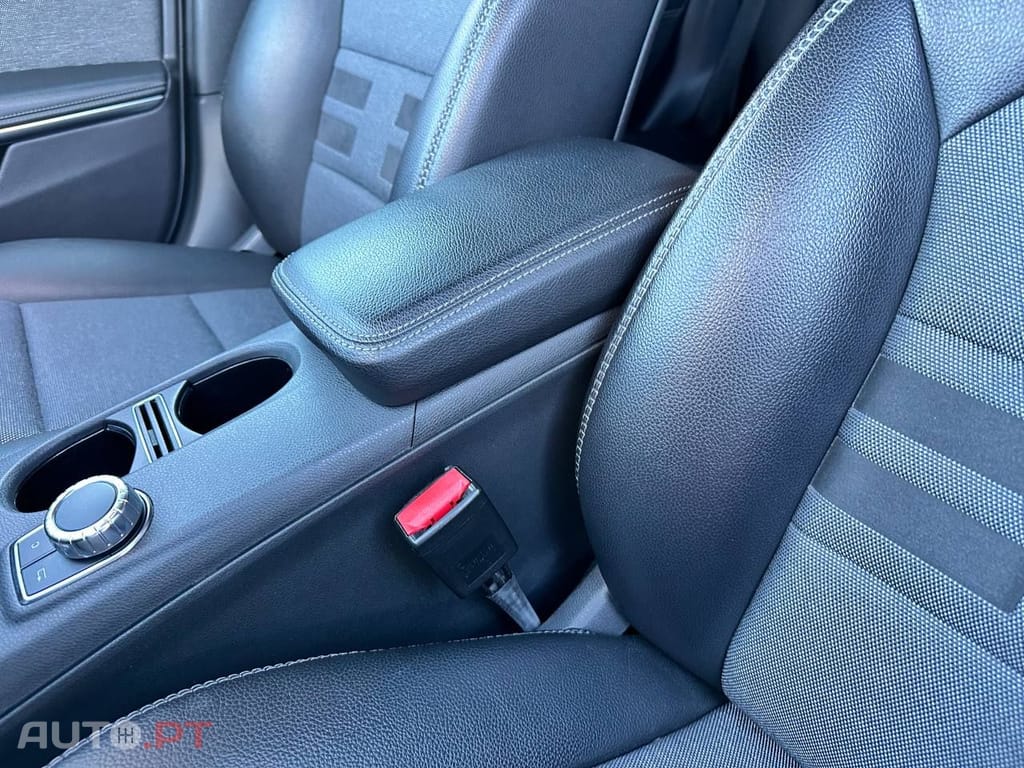 Mercedes-Benz GLA 180 CDi Urban