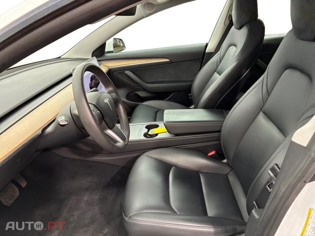 Tesla Model 3 Standard RWD Plus