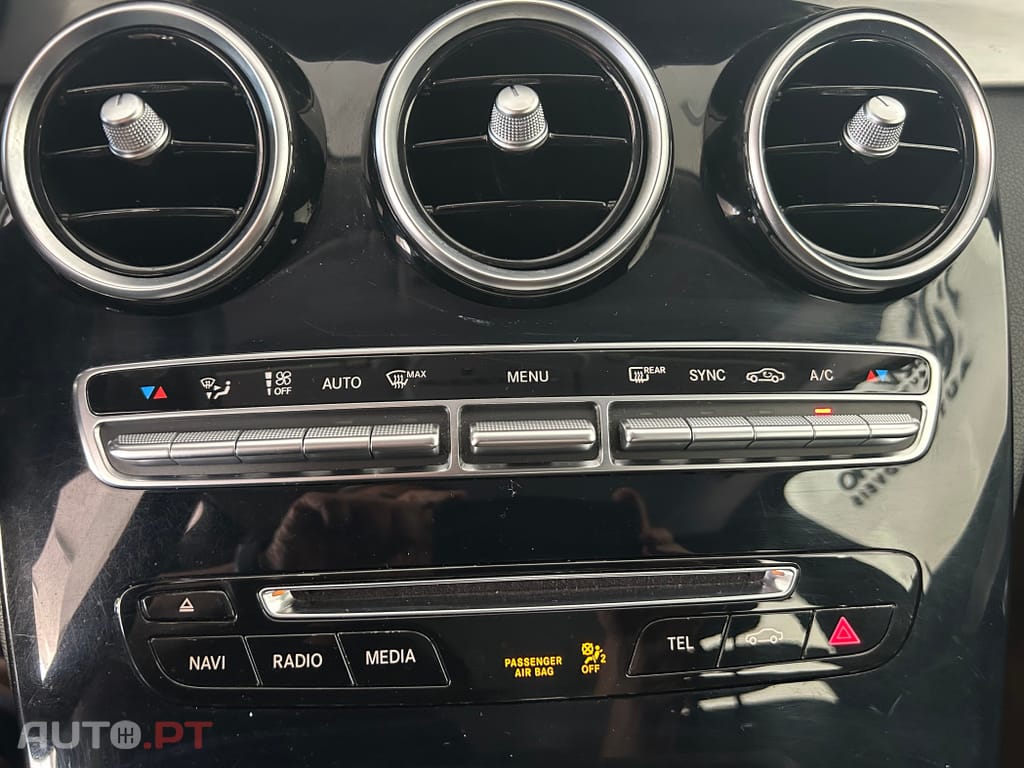 Mercedes-Benz C 300 BlueTEC Hybrid Avantgarde+