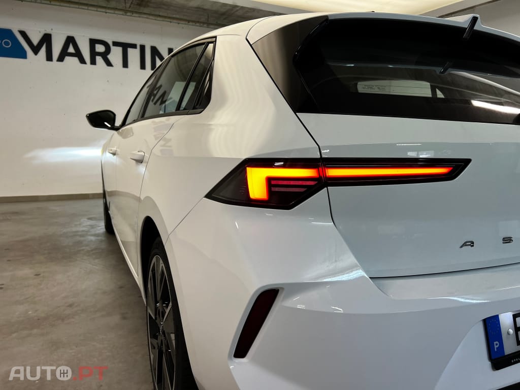 Opel Astra 54 kWh Edition