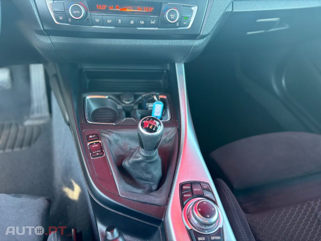 BMW 218 d Pack M