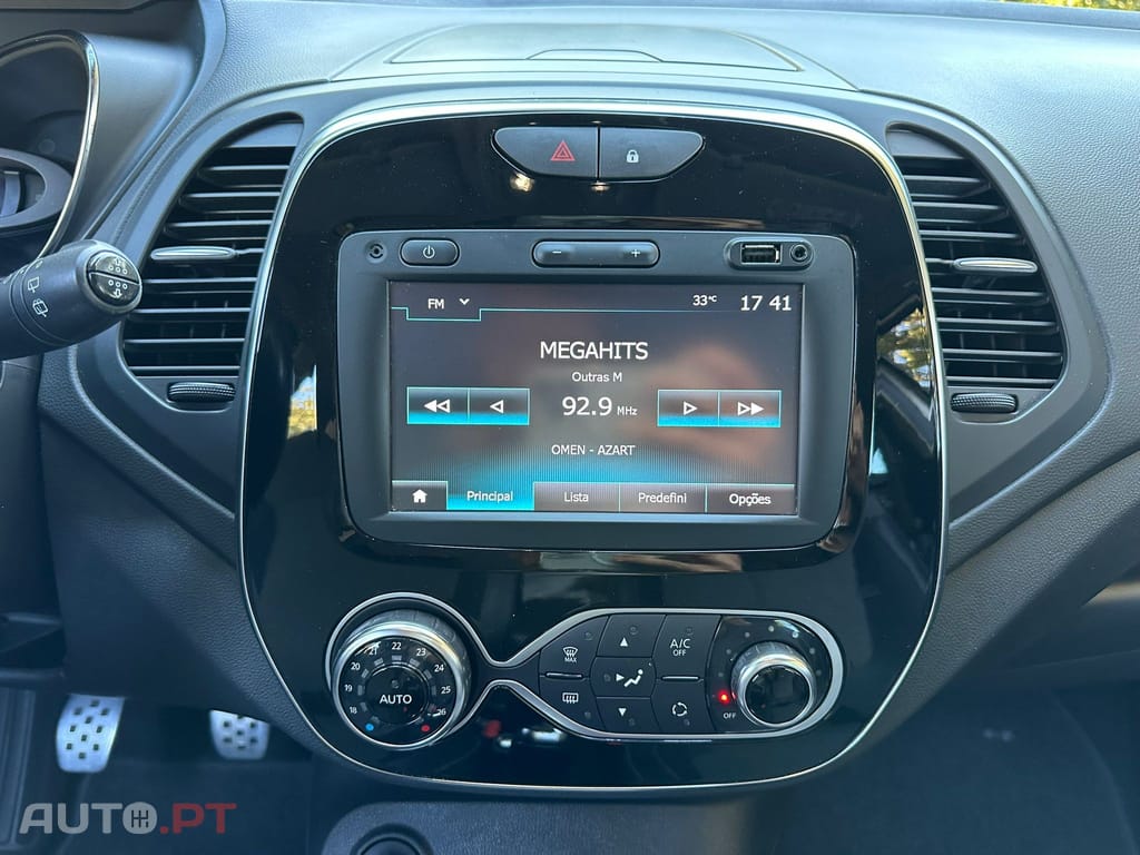 Renault Captur 1.2 TCe Initiale Paris