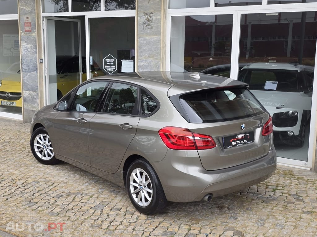BMW 216 d Advantage