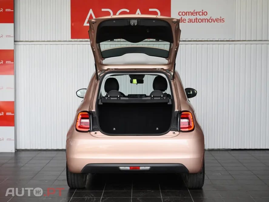 Fiat 500e 42 kWh