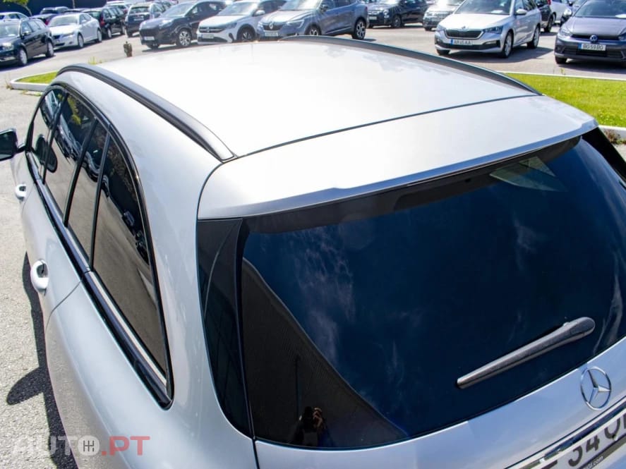 Mercedes-Benz C 300 de AMG Line Night Edition Station