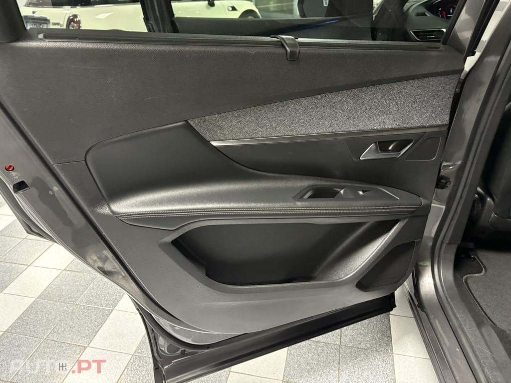 Peugeot 5008 1.5 BlueHDi GT Line