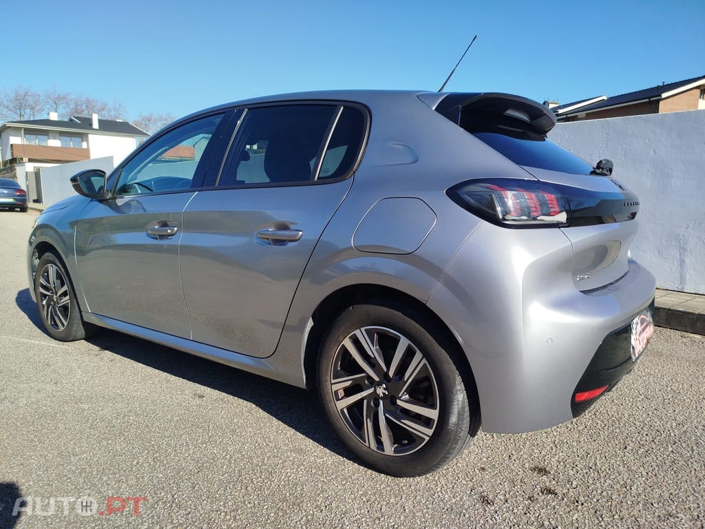 Peugeot 208 1.2 PureTech Allure Pack