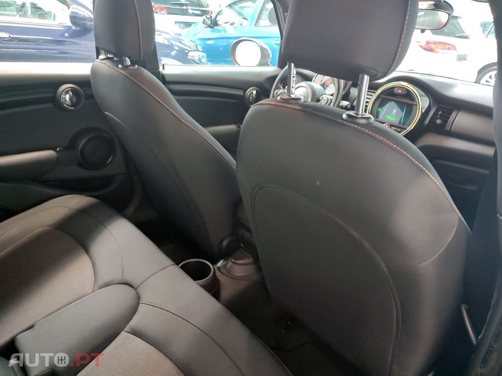 MINI Cooper D