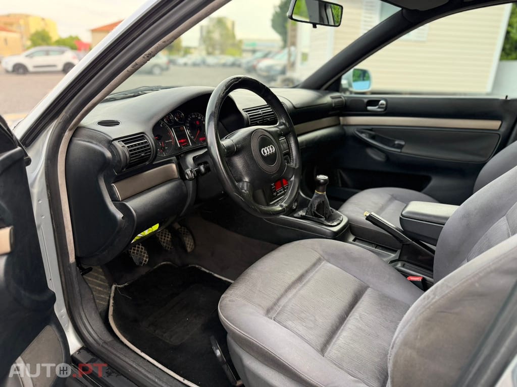 Audi A4 Avant 1.9 TDI Sport
