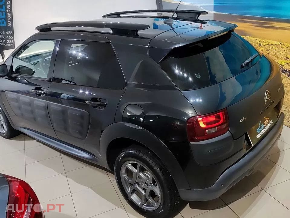 Citroen C4 Cactus 1.2 PureTech Shine EAT6