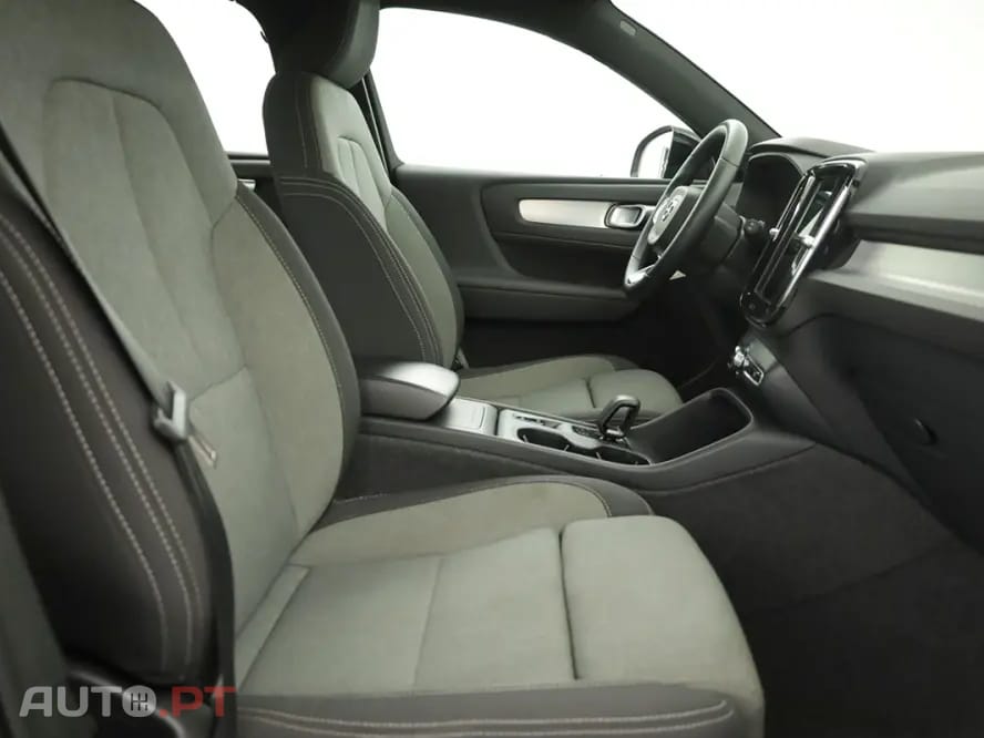 Volvo XC40 1.5 T2 Core Auto