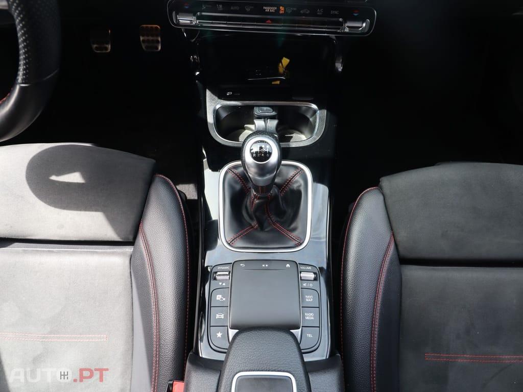 Mercedes-Benz CLA 180 d Shooting Brake AMG Line