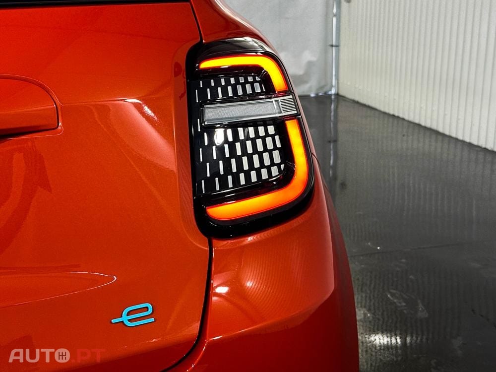 Fiat 600e La Prima
