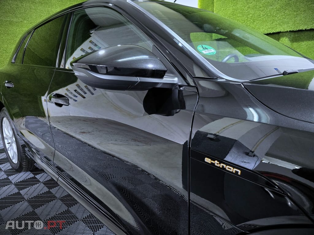 Audi E-Tron 55 quattro S line