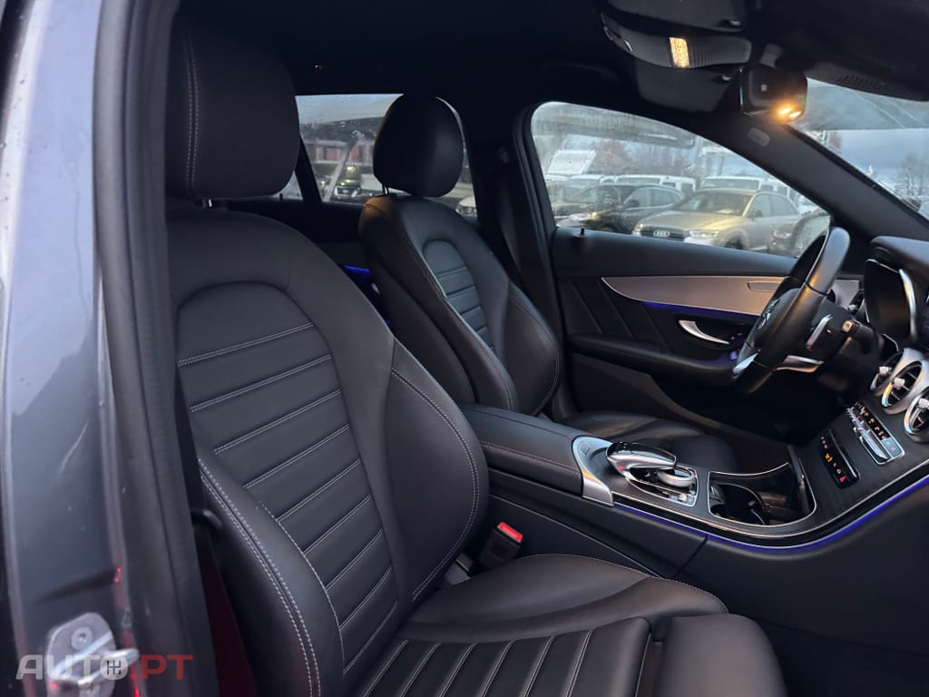 Mercedes-Benz C 300 de AMG Line