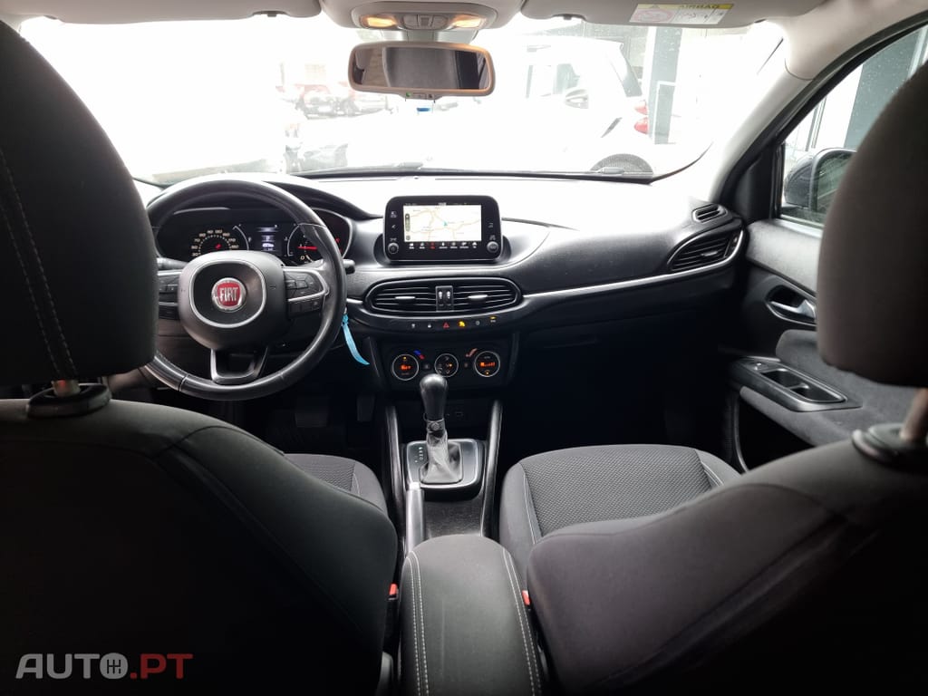 Fiat Tipo 1.6 M-Jet Lounge DCT