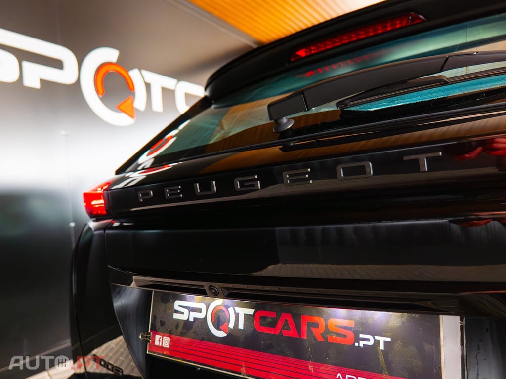 Peugeot 2008 1.2 PureTech Active Pack