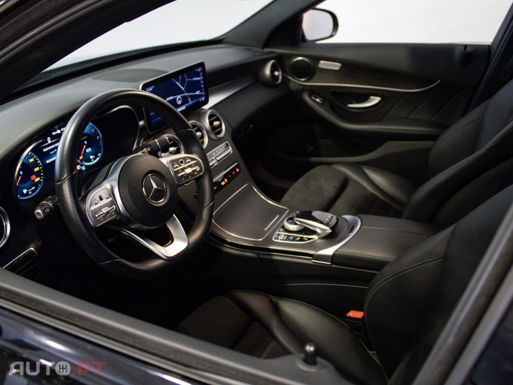 Mercedes-Benz C 300 de AMG Line