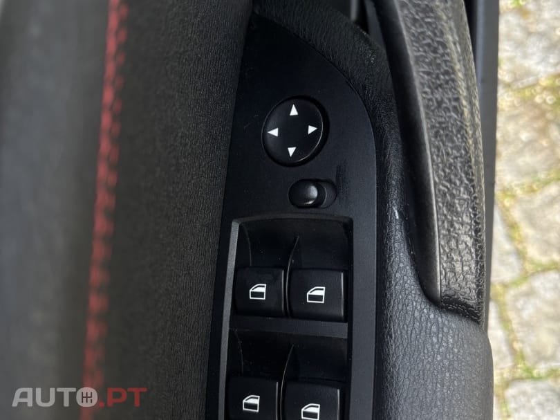 BMW X1 18 d xDrive Auto Line Sport