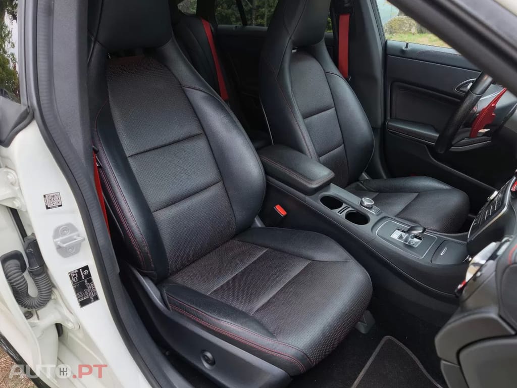 Mercedes-Benz CLA 45 AMG Shooting Brake 4-Matic