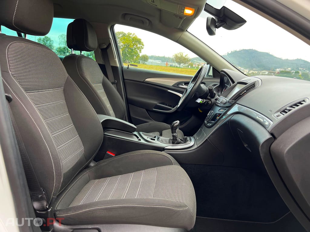 Opel Insignia 1.6 CDTi Executive S/S