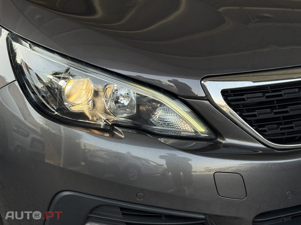 Peugeot 308 SW 1.2 PureTech Allure