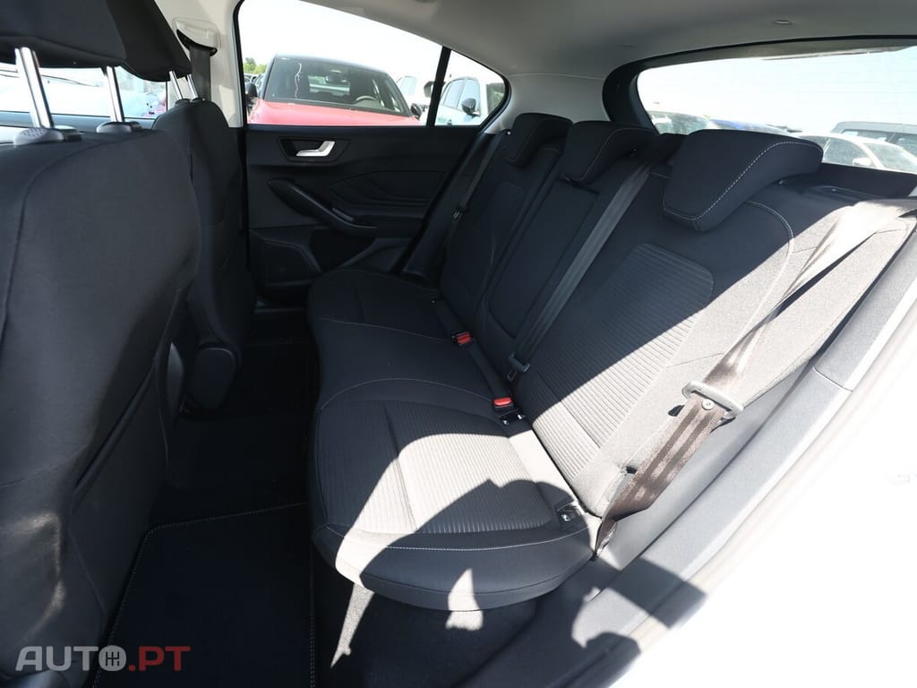 Ford Focus 1.0 EcoBoost S&S TITANIUM X