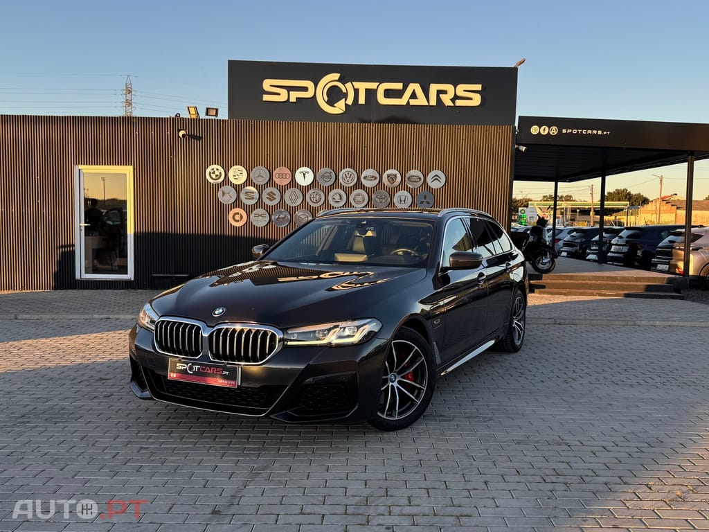 BMW 530 e Pack Desportivo M