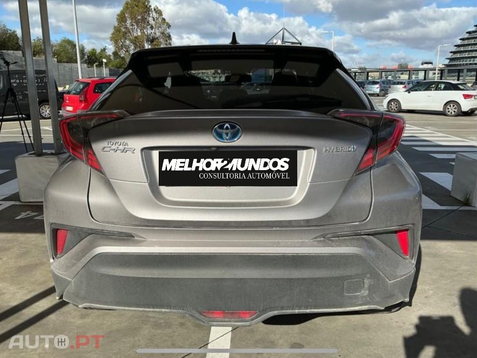 Toyota C-HR 1.8 Hybrid Graphic