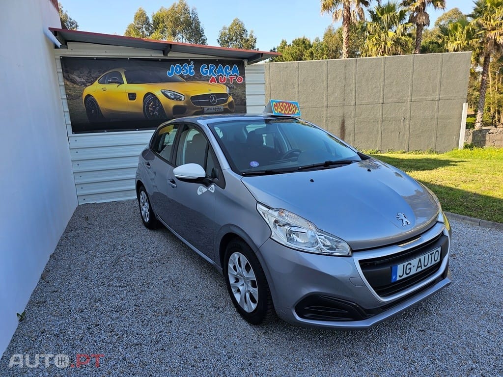 Peugeot 208 PureTech 68 Like