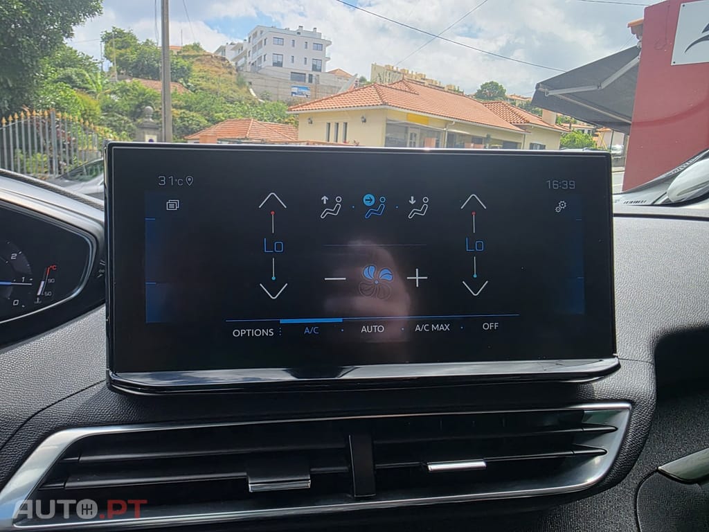 Peugeot 5008 1.5 BlueHDi Allure EAT8
