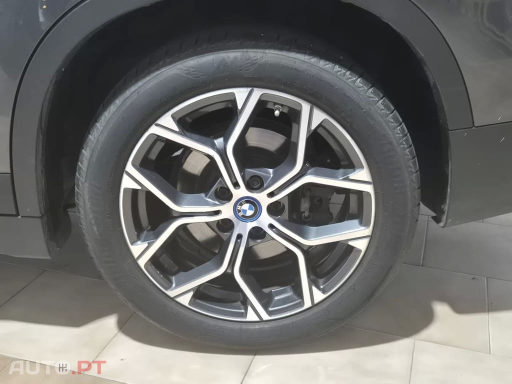 BMW X1 25 e xDrive Line Sport