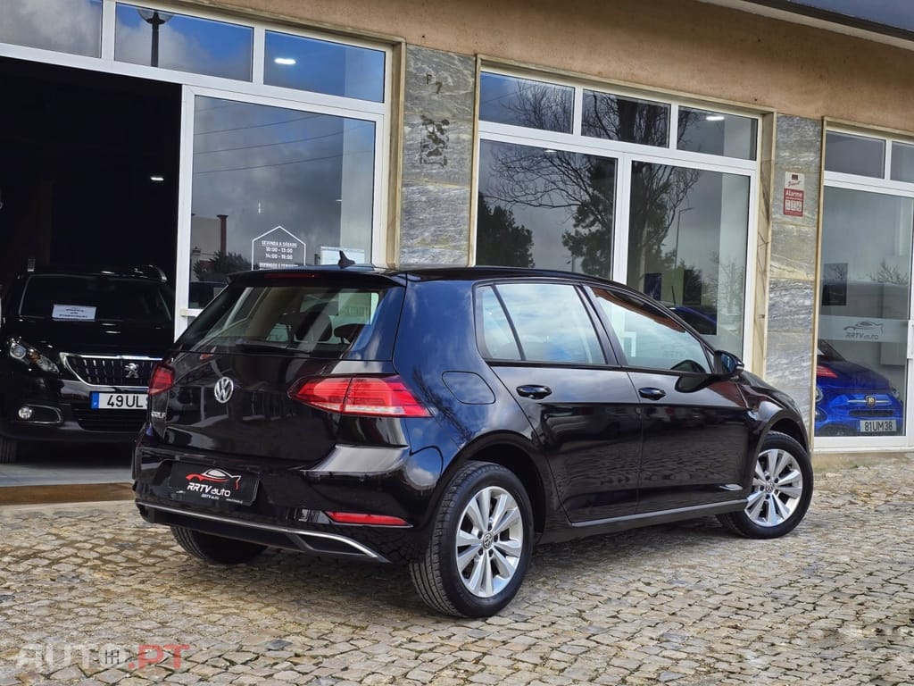 Volkswagen Golf 1.0 TSI Life