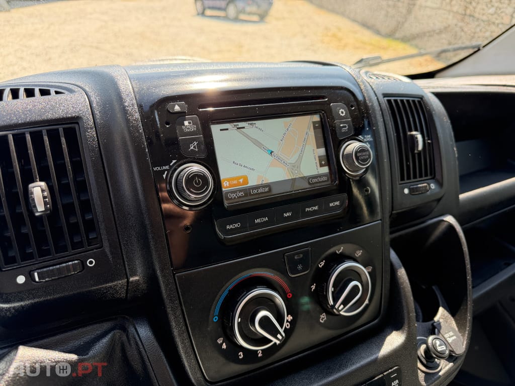 Peugeot Boxer 3.0HDI 180CV L3H2 3LUG Full Extras