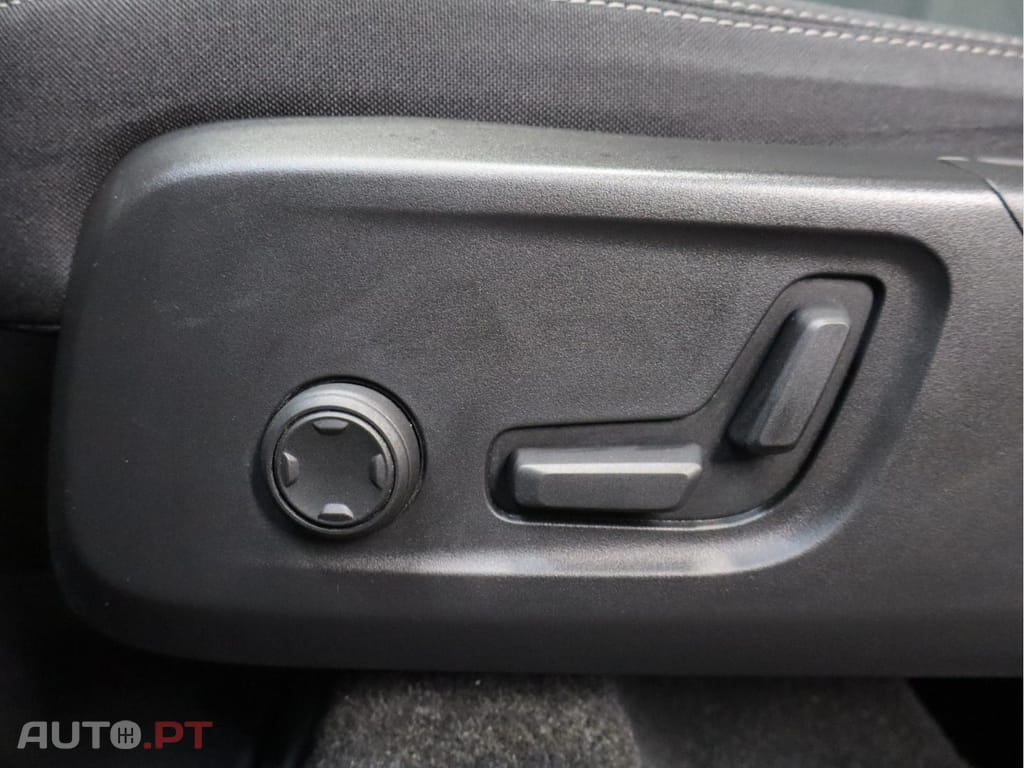 Volvo XC40 1.5 T5 Plus Bright 