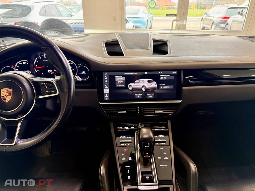 Porsche Cayenne V6