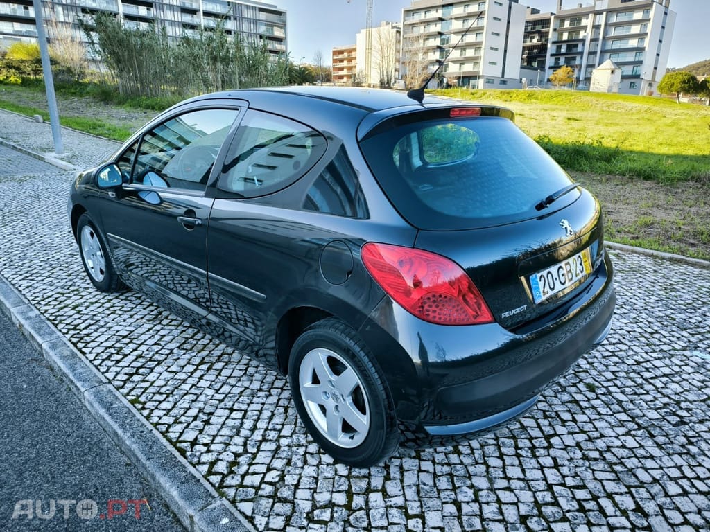 Peugeot 207 1.4 HDi Sport